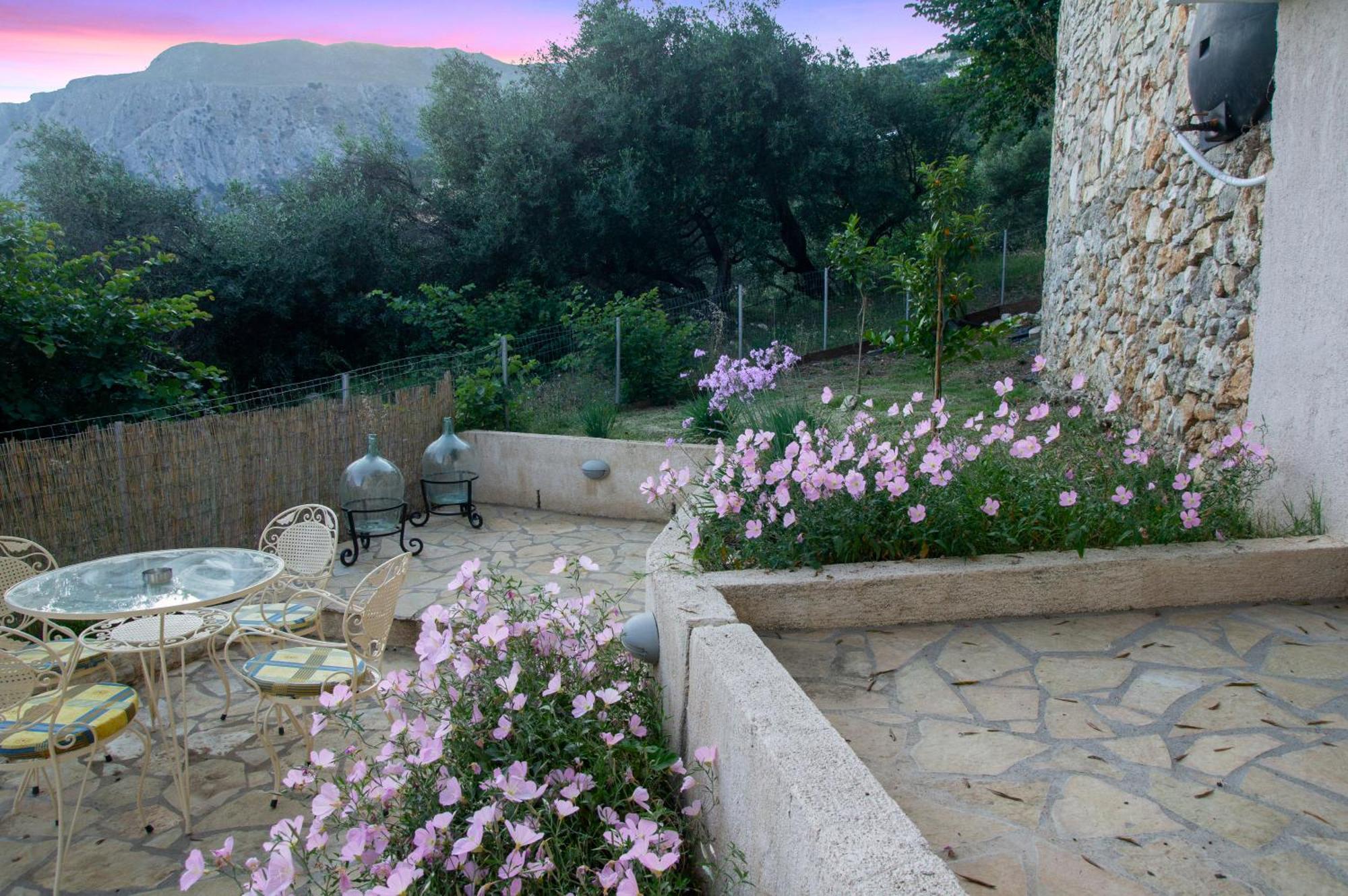 Lemon Tree House Katavolos