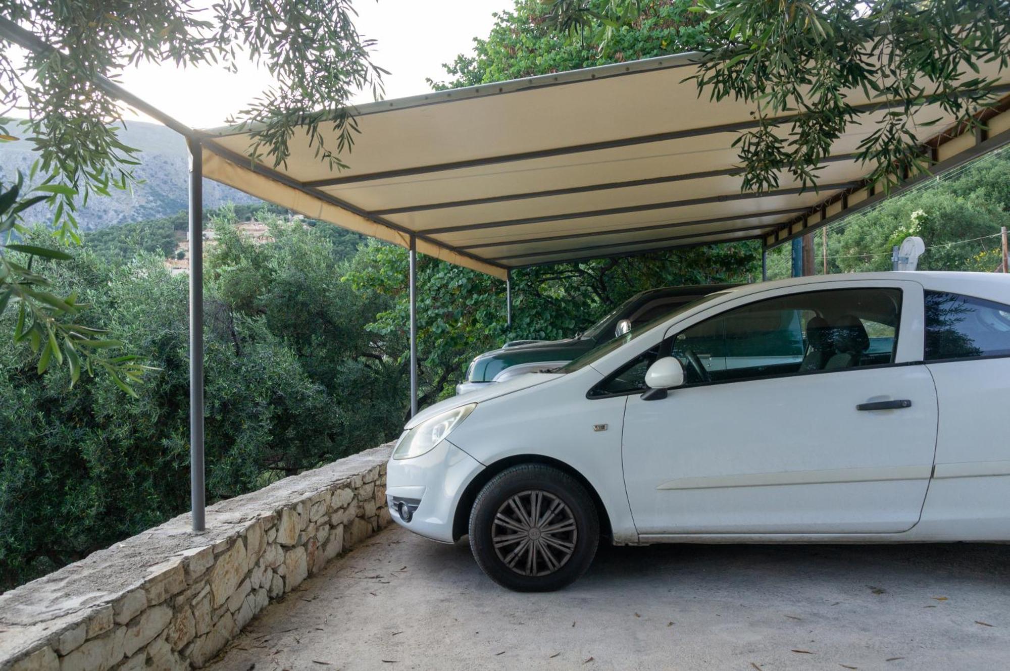 Lemon Tree House Katavolos